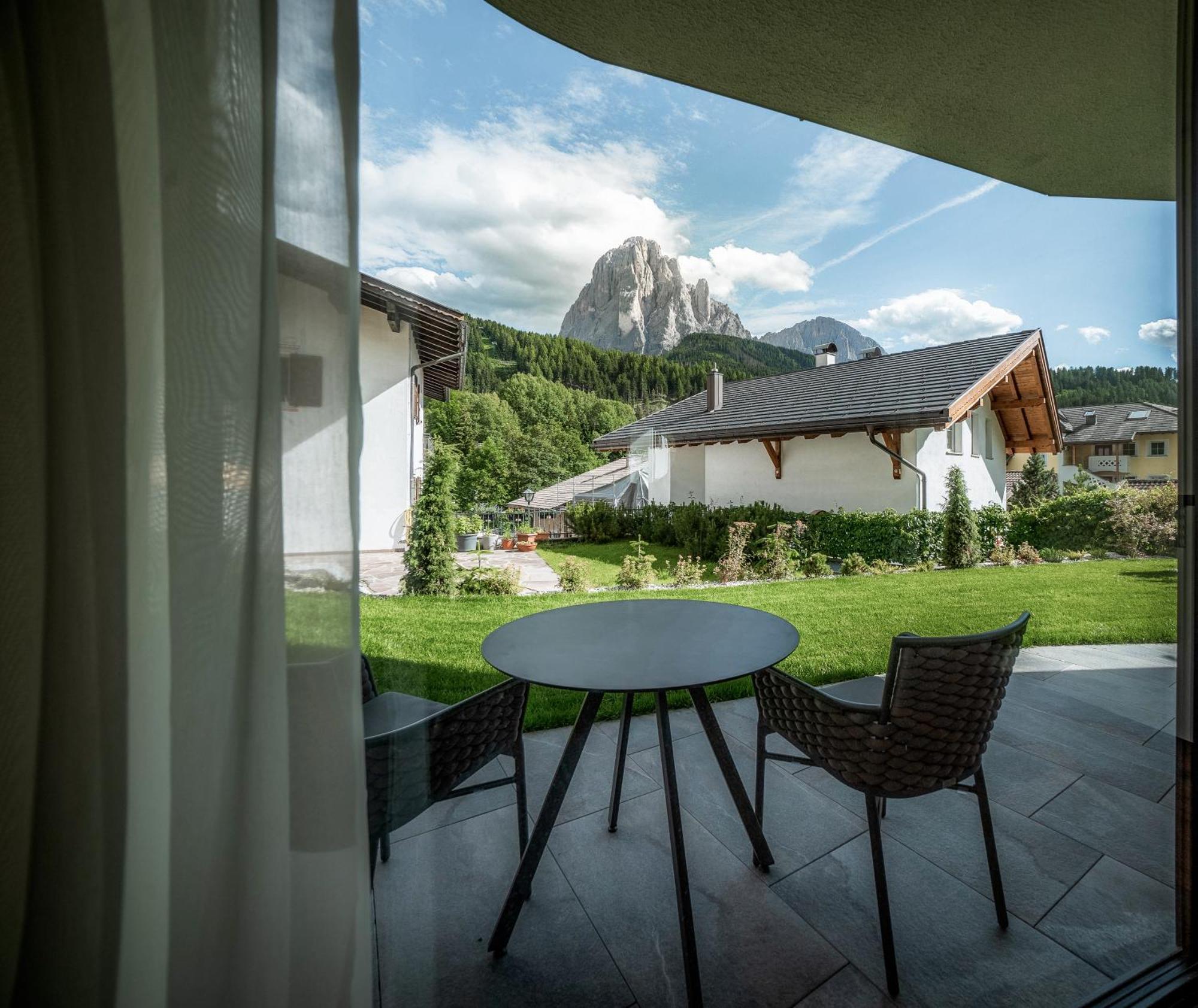 Anna Lodges Dolomites Santa Cristina Val Gardena 외부 사진